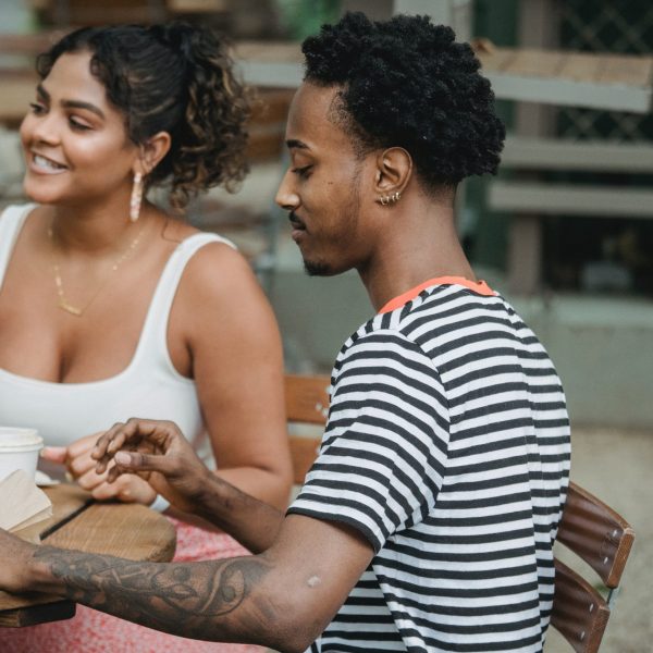 Amo latino - Single at Christmas? 4 Rewarding Things to Do