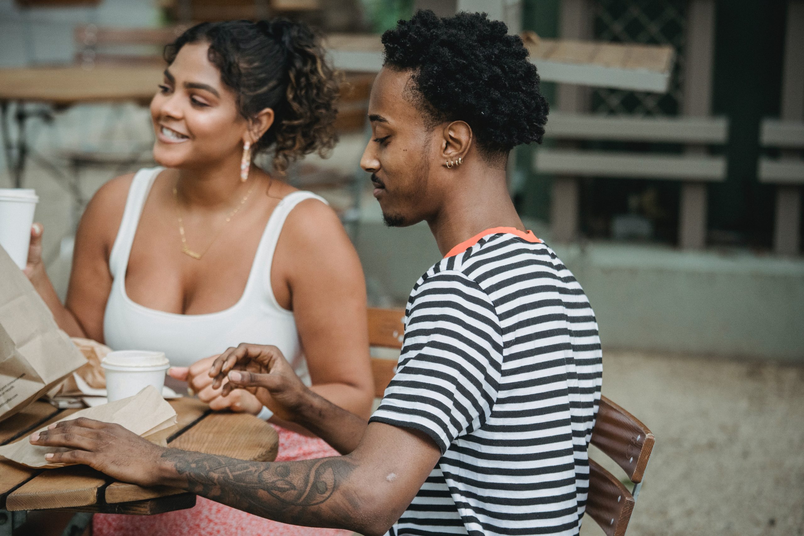 Amo latino - Single at Christmas? 4 Rewarding Things to Do