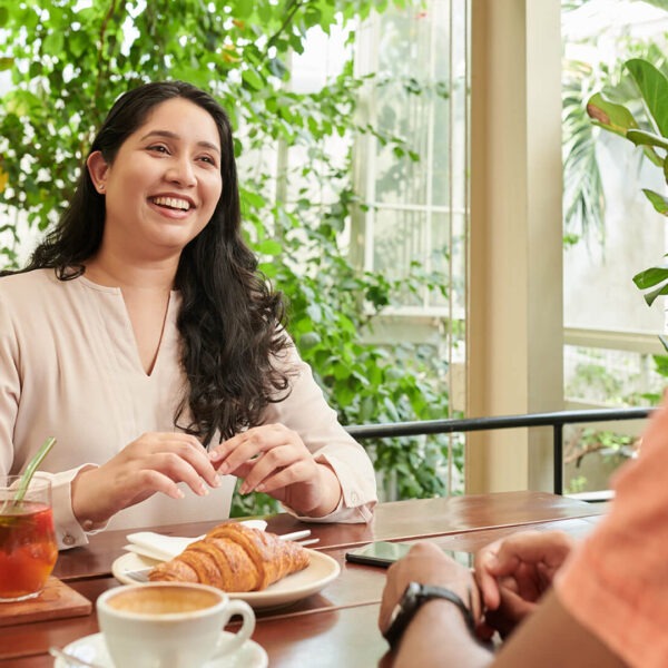 First Date Etiquette for Women