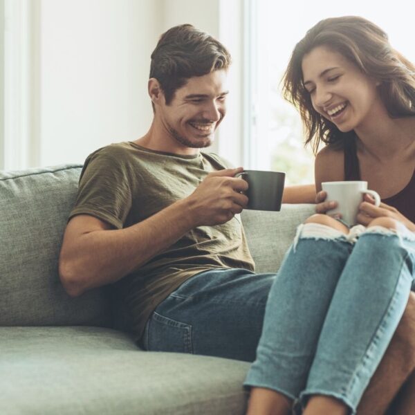 Effective Communication in Early Dating
